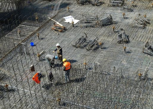 Estruturas metálicas no litoral